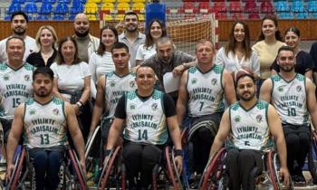 uku-engelli-sporcularla-kapsamli-fizyoterapi